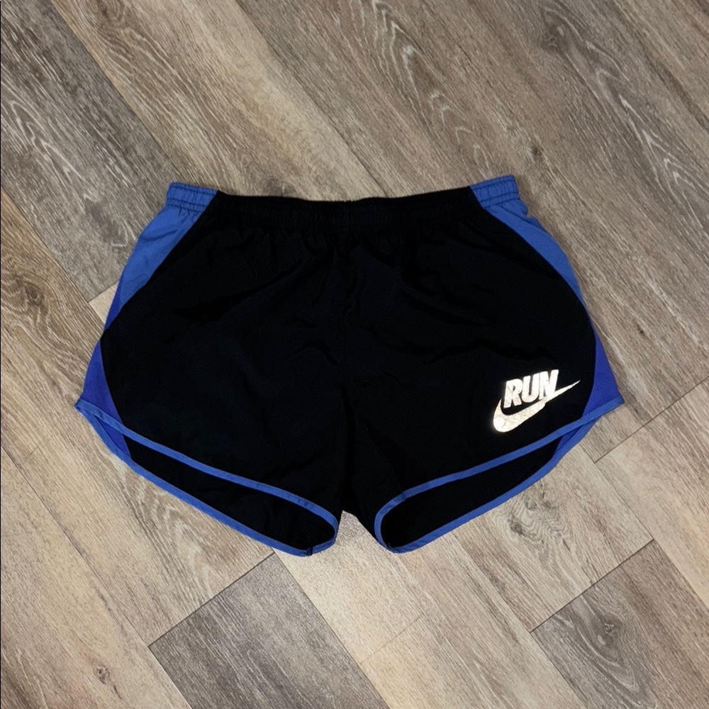 Nike dry fit run black with blue accent running shorts size small